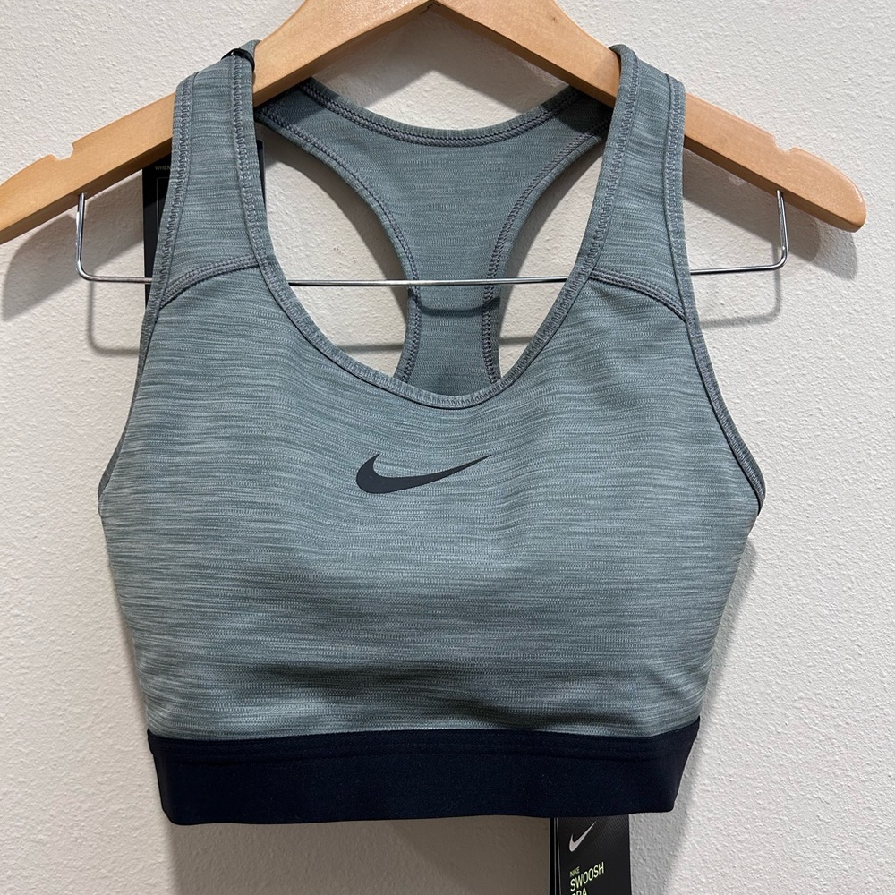 Nike Women's Heathered Gray Sports Bra